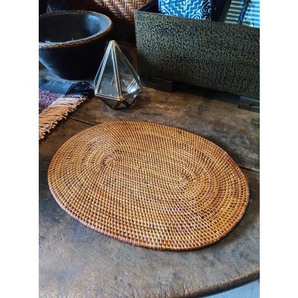 インドネシア・バリ島ハンドメイド アタ製 楕円形ランチョンマット（幅30cm×縦22cm）