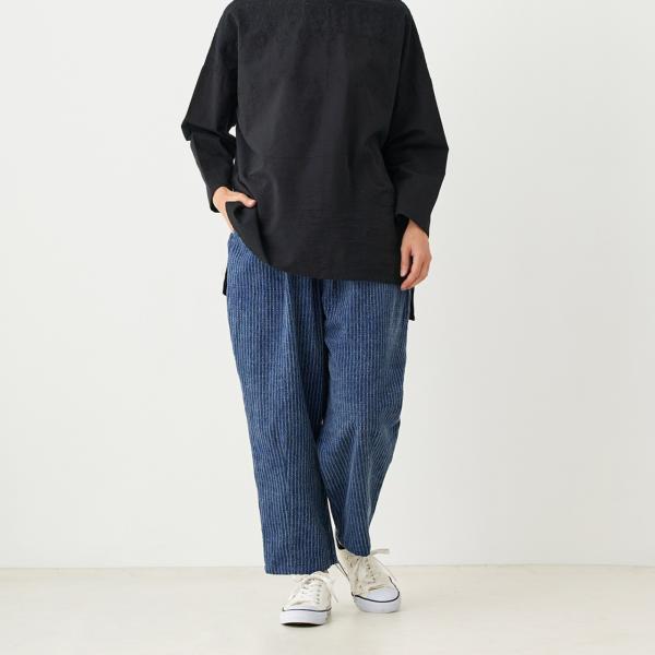 カーブパンツ インディゴ 藍染 コットン カジュアル 経年変化 柔らかい シンプル 長く愛用 合わせやすい 個性的 大人かわいい ナチュラルテイスト エスニック