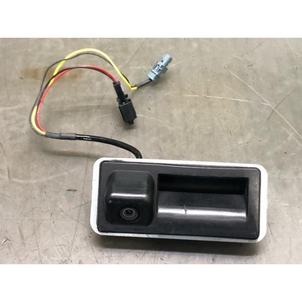 アウディ A3 DBA-8VCPTL バックカメラ
