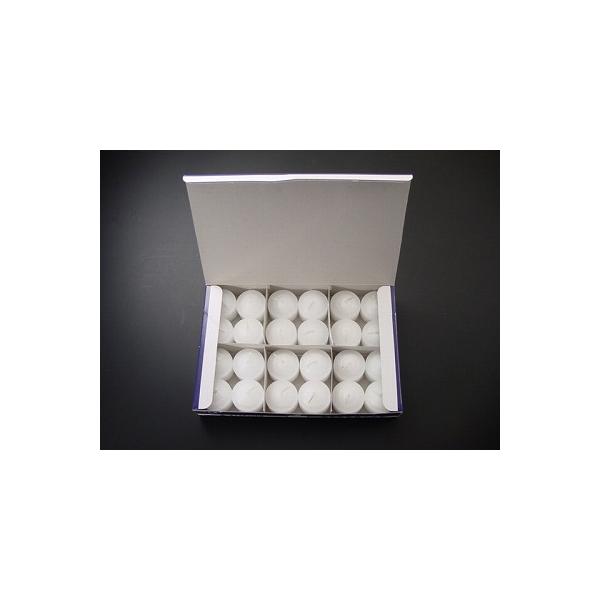 製造元　：カメヤマローソク燃焼時間：約４時間入り数　：１箱当たり２４個入りある程度の量は基本的に在庫あり。大量の場合は数量にもよりますが、通常2〜3日程度で発送。（土日祝祭日を除く）小型のローソクですが、ご覧の通り胴回りが太いのでイベント用...