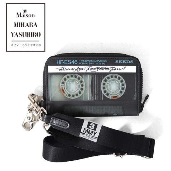 未使用✨メゾンミハラヤスヒロ　カセット　二つ折り財布　ストラップ付き　ブラック 未使用✨メゾンミハラヤスヒロ カセット 二つ折り財布 ストラップ付き