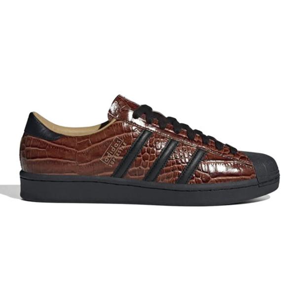 8/23,24期間限定アディダス　CP9170 ゴールド adidas(アディダス) ローカットスニーカー JQ2156 ゴールド