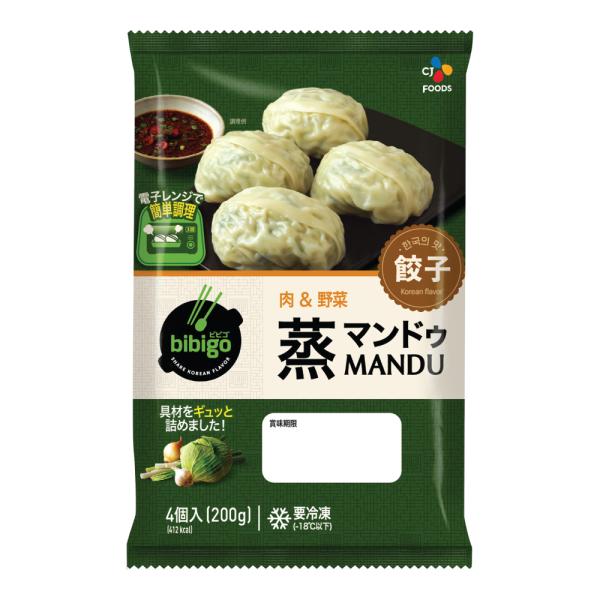 電子レンジ調理で超簡単！調理時に油を使わないため、焼きマンドゥに比べてヘルシーで、ボリューム満点！電子レンジに袋のまま入れて温めるだけで、簡単に召し上がれます。もちもちの薄い皮に、大きくカットした新鮮な野菜や豆腐、豚肉をたっぷり詰め、具材の...