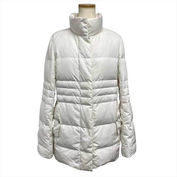断捨離中　BURBERRY ダウンジャケット 38 ホワイト 断捨離中 BURBERRY ダウンジャケット 38 ホワイト - メルカリ
