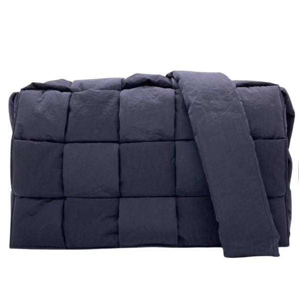 ボッテガヴェネタ マキシイントレ パープル パデット カセット