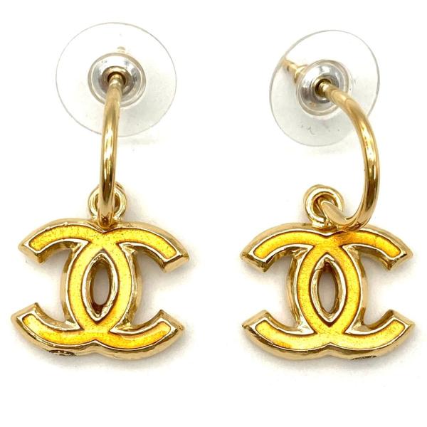 CHANEL シャネル ココマーク ピアス メタル レジン 11C ゴールド CHANEL シャネル ココマーク ピアス メタル レジン 11C ゴールド