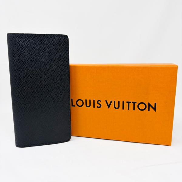 LOUIS VUITTON（ルイ・ヴィトン） タイガ ポルトフォイユ・ブラザ