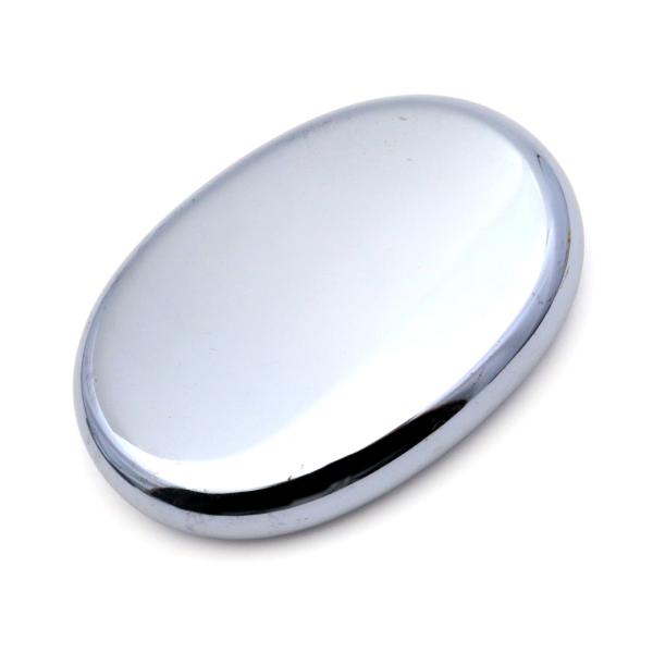 顔のマッサージだけでなく、背中、肩や腰、首回り、太もも、ふくらはぎ、二の腕、手のひら、頭皮へのマッサージのもおすすめです。エステ業界も注目！テラヘルツ鉱石かっさプレート 楕円型■サイズ約63 x 42 x 9mm（サイズは目安です。手作業で...