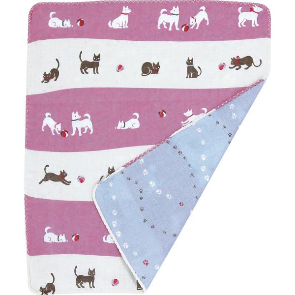 『使うほどに喜び、両面ガーゼはんかち』三重ガーゼのはんかちの両面にかわいい柄を染めました。とてもおしゃれなハンカチです。●ハンカチ1枚●綿100％●現品約34×40ｃｍタイプ：犬と猫