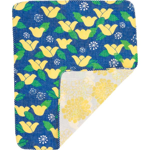 『使うほどに喜び、両面ガーゼはんかち』三重ガーゼのはんかちの両面にかわいい柄を染めました。とてもおしゃれなハンカチです。●ハンカチ1枚●綿100％●現品約34×40ｃｍタイプ：黄檗花