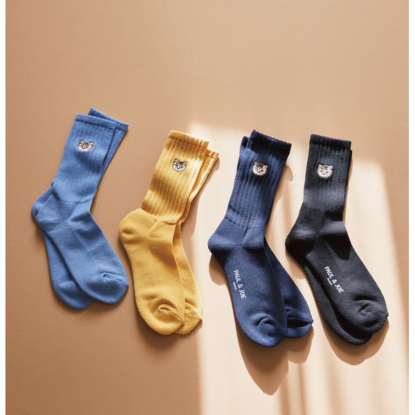 ポール＆ジョーのアイコンでもあるネコ、ヌネットのフェイス刺繍が入ったアメリブのソックス。無地なのでスタイリングに合わせやすく、ちらりと見えたときのヌネットがアクセントにもなります。足底は裏パイル仕様でクッション性があり、汗をしっかりと吸水し...