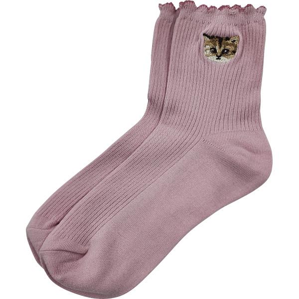 ベーシックなリブ編みにかわいいヌネットの刺繍がポイントのロークルー丈のソックス表糸が綿100％の年間通して履きやすい素材です●レディースソックス1足●綿・ポリエステル・ポリウレタン●対応サイズ23〜25ｃｍタイプ：ピンクＰＪＬ743003ＰＫ