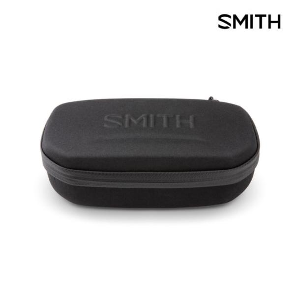 □商品詳細■MODEL：SUNGLASS ZIPPER CASE Large■小売希望価格：3,300+tax--------------------------------パフォーマンスモデルやワイドフレーム、レンズカーブが7ベース以上の...