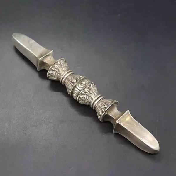 dsdsad】独鈷杵 白銅製 長さ16cm 金剛杵 密教法具 寺院用仏具 dsdsad】独鈷杵 白銅製 長さ16cm 金剛杵 密教法具 寺院用仏具
