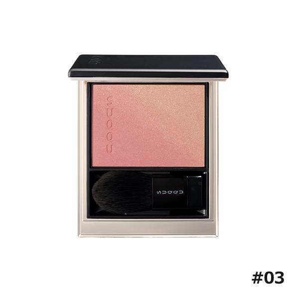 するする広がる微細な粉体と「オイリーレス」処方により、驚くほどなめらかなグラデーションを実現するパウダーブラッシュ。上品な艶感がふわりと美しく頬を彩り、ブラー効果で美肌を演出します。