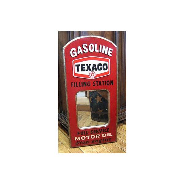 アンティーク仕上げのテキサコオイル壁掛けミラーです。SHOPやガレージインテリアにもおすすめ。サイズ：縦600×横280mm(約)素材：木製他