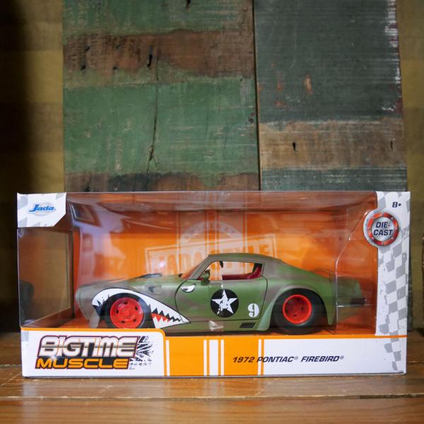 廃盤　1/24　JadaTOYS 1972 ポンティアック ファイヤーバード Jada Toys Bigtime Muscle Series: 1972 Pontiac Firebird 1/24