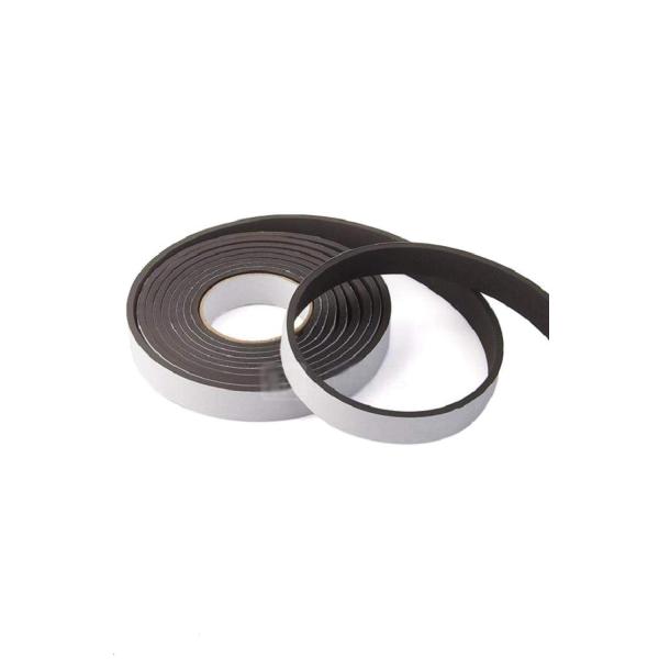 【ご購入後の当店からの連絡はご登録のメールアドレスに通知いたします。必ずご確認ください】【商品概要】お部屋のドアや窓・玄関の隙間などに貼って、すきま風やホコリ・水・虫の侵入をシャットアウト！ 隙間テープとしてはめずらしいホワイトです。白系の...