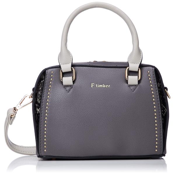 【ご購入後の当店からの連絡はご登録のメールアドレスに通知いたします。必ずご確認ください】【商品概要】タテ14.5cmxヨコ20cmxマチ10cmポケットの数:2(外側0/内側2)重量:440g持ち手の全長:27cmショルダーストラップ付き(...