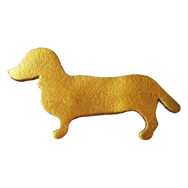 【ご購入後の当店からの連絡はご登録のメールアドレスに通知いたします。必ずご確認ください】【商品概要】【商品説明】石川県金沢の伝統工芸「金箔」の中でも最高純度の24金（純度99.99％）金箔を貼った革で制作したブローチです。【商品詳細】ブラン...