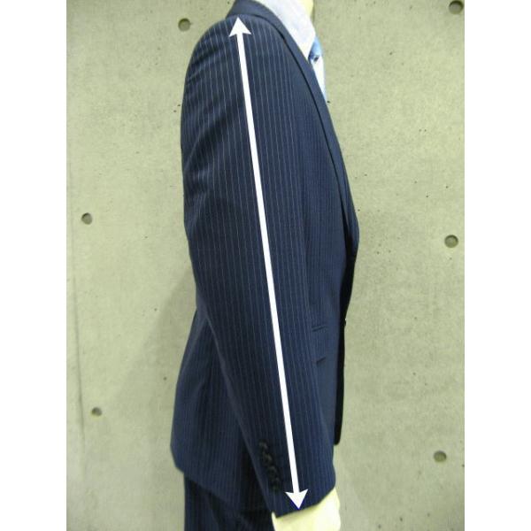 ※当店のスーツのご注文とともに「買い物かご」に入れてください。※袖ボタンが本切羽の場合は、お直しの仕方が代わりますのでお直し代が11,000円となります。（詳しくはご注文後にお伝えします）ご注文後に補正内容に変更がある場合は、速やかにご連絡...