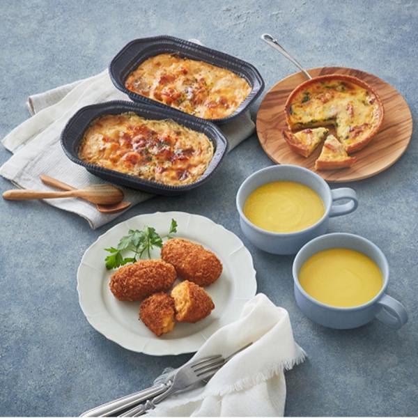 定番人気の洋食メニュー４種セット。丁寧に作ったベシャメルとゴロッと入った海老がしみじみおいしい自慢のグラタン、3種のチーズとベーコンの旨みがひとつになった風味豊かな味わいのキッシュを含む、4種の洋食のセットです。