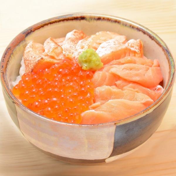 (いくら イクラ)北海道産 いくら 醤油漬け 500g :syouyu-ikura-500:訳あり～高級食材 グルメの王様 - 通販