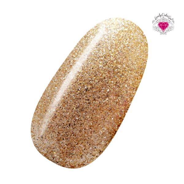 ●商品名　HEMAフリー ラブリーカラージェル3ml　シャンパンゴールド●商品説明　・優れた発色でアートにも最適！ 一度塗りでも発色抜群で、繊細なアートにも最適なカラージェルです。・除去も簡単 ノンアセトンのリムーバーでも簡単に除去できるの...