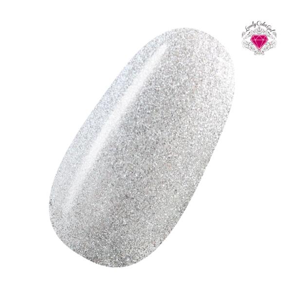 ●商品名　HEMAフリー ラブリーカラージェル3ml　メタリックシルバー●商品説明　・優れた発色でアートにも最適！ 一度塗りでも発色抜群で、繊細なアートにも最適なカラージェルです。・除去も簡単 ノンアセトンのリムーバーでも簡単に除去できるの...