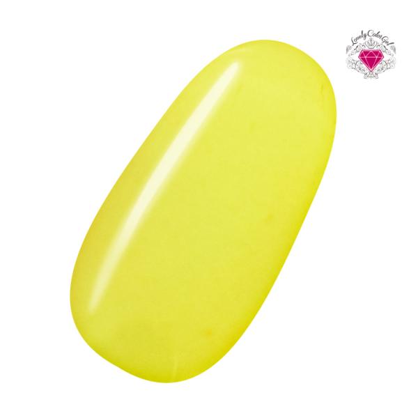 ●商品名　HEMAフリー L 3ml L114 シアーライトアンバー●商品説明　・優れた発色でアートにも最適！ 一度塗りでも発色抜群で、繊細なアートにも最適なカラージェルです。・除去も簡単 ノンアセトンのリムーバーでも簡単に除去できるので、...