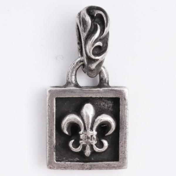 CHROME HEARTS フレームド BSフレアチャーム シルバー クロム CHROME HEARTS フレームド BSフレアチャーム シルバー クロム