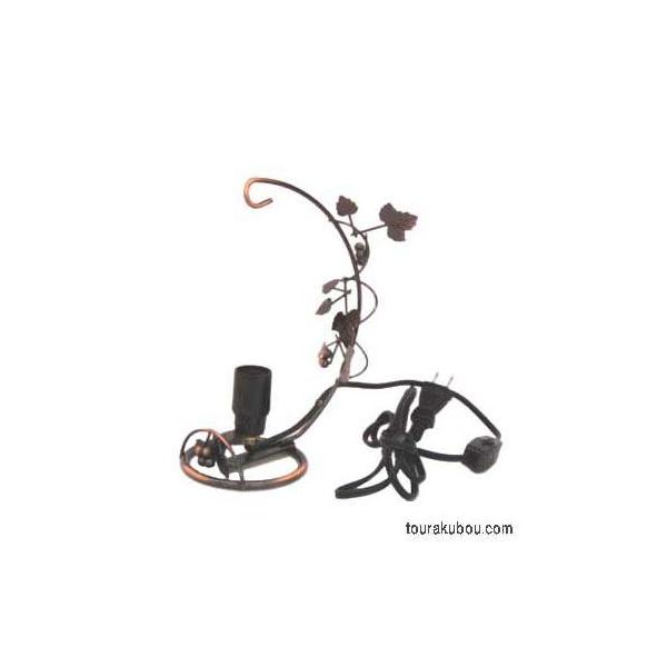 ・全体高：220mm 有効半径：105mm±10mm・E12配線済み。中間スイッチ付（電球別売）