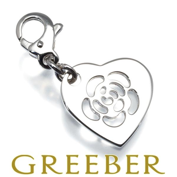 chanel シャネルカメリアハートチャーム