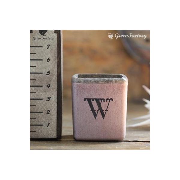 ■商品について小さな鉢に、アルファベットWの文字をスタンプしました。組み合わせで、様々なシーンでご活用いただけます。※キューブ（S）１個の価格です。※鉢は写真６枚目の４色からお選びいただけます。　注文時に備考欄よりお知らせください。■鉢につ...