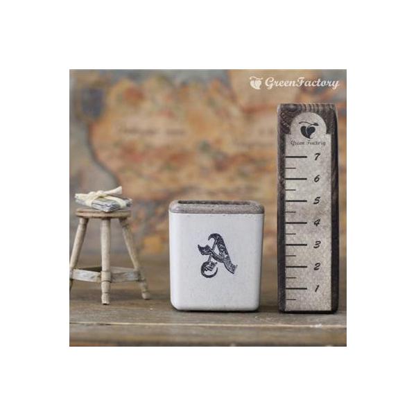 ■商品について小さな鉢に、アルファベットＡの文字をスタンプしました。組み合わせで、様々なシーンでご活用いただけます。※キューブ（S）１個の価格です。※鉢は写真６枚目の４色からお選びいただけます。　注文時に備考欄よりお知らせください。■鉢につ...