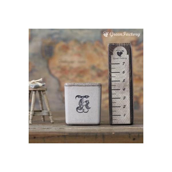 ■商品について小さな鉢に、アルファベットKの文字をスタンプしました。組み合わせで、様々なシーンでご活用いただけます。※キューブ（S）１個の価格です。※鉢は写真６枚目の４色からお選びいただけます。　注文時に備考欄よりお知らせください。■鉢につ...