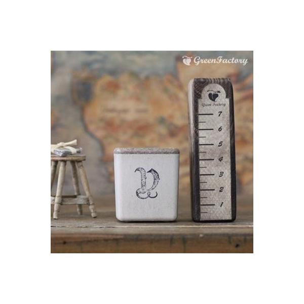 ■商品について小さな鉢に、アルファベットVの文字をスタンプしました。組み合わせで、様々なシーンでご活用いただけます。※キューブ（S）１個の価格です。※鉢は写真６枚目の４色からお選びいただけます。　注文時に備考欄よりお知らせください。■鉢につ...