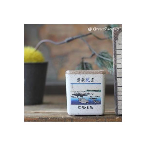 ■商品について小さな鉢に、浮世絵を転写しました。店頭に、または玄関、和室にと様々なシーンでご活用いただけます。サボテン、多肉はもちろん、ミニ盆栽やプリザーブドフラワーなどのアレンジに使っても可愛いですね。※キューブ（S）１個の価格です。■鉢...