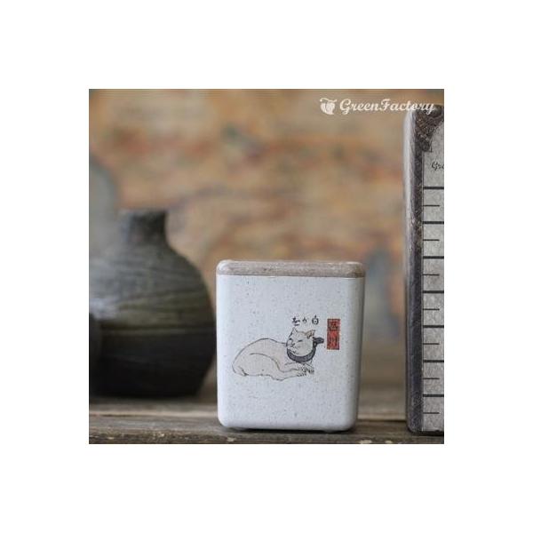 ■商品について小さな鉢に、浮世絵(猫）を転写しました。店頭に、または玄関、和室にと様々なシーンでご活用いただけます。サボテン、多肉はもちろん、ミニ盆栽やプリザーブドフラワーなどのアレンジに使っても可愛いですね。※キューブ（S）１個の価格です...