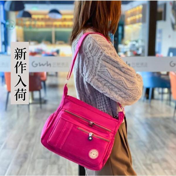 ママバッグ マザーズバッグ ショルダーバッグ レディース 斜めがけ 軽量 トートバッグ 大容量 2way レディースバッグ 旅行 鞄 かばん 送料無料【素 材】ポリエステル【サイズ】高さ約23cm　横約28cm　マチ約13cm　　　【カラー...