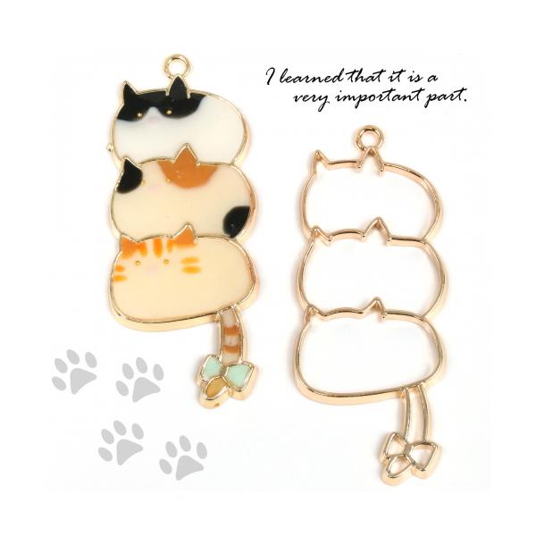No.2042 レジン ペンダントトップ 猫 ねこ ネコ ♡ ワンコイン✨️ 白