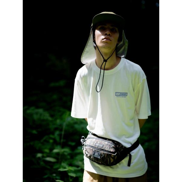 数々の名コラボを仕掛けてきたアメリカ発の老舗グローブブランド《GRIP SWANY（グリップスワニー）》と、世界的なバックパックブランド《GREGORY（グレゴリー）》によるコラボレーション第2弾。スマホや財布、サングラスをすっきり整理して...