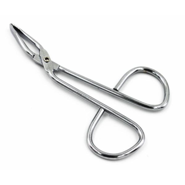 眉毛 毛抜き ハサミ ツィザー 抜きやすい 丈夫 はさみ ピンセット 鼻毛 プラモデル 作業用先端が少し曲がっていて使いやすい毛抜きハサミです滑る事なくしっかりと毛をはさみ、抜きやすいです毛抜き以外でもプラモデルなどの作業用でもしっかりと使...