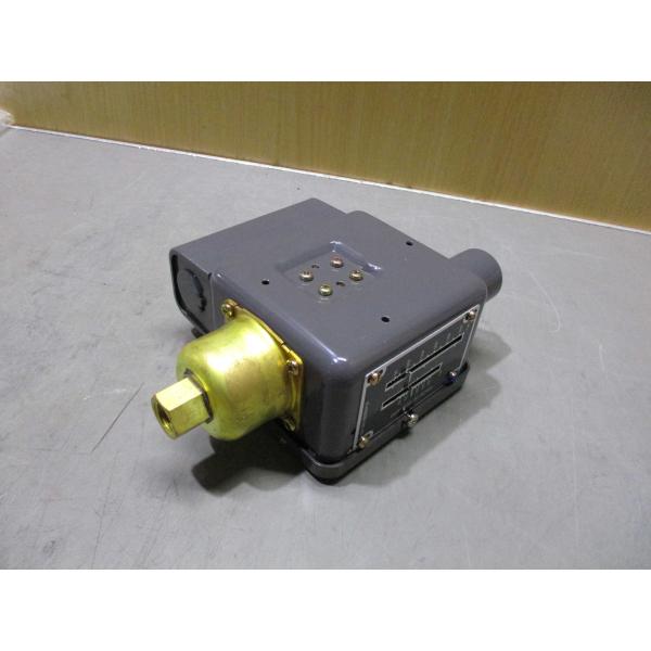 新古 azbil L404F208 圧力調節器 (NAHR60928B034