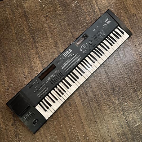 ローランド Roland JV-1000 Synthesizer Keyboard
