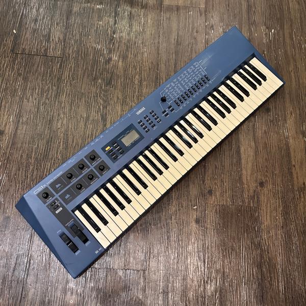 楽器 yamaha cs1x YAMAHA（ヤマハ） Yamaha CS1X Synthesizer シンセサイザー -a752