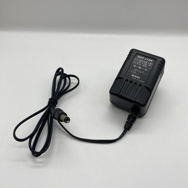 【specification】・Input: 100V, 50/60Hz, 5VA・Output: 6V, 300mA・センタープラス