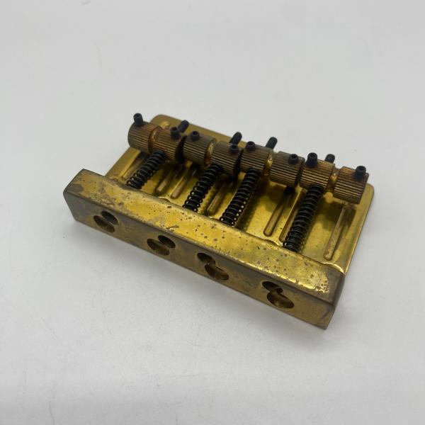 エレキベース用 ゴールドブリッジ Guitar Parts -c502 : GrunSound