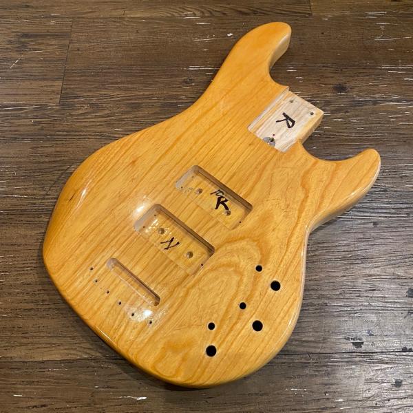 G&L L-2000 USA Bass Body 1991年製 エレキベース ボディ -c945