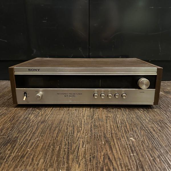SONY（ソニー） Sony ST-5070 1975年製 AM/FM チューナー ラジオ -d213